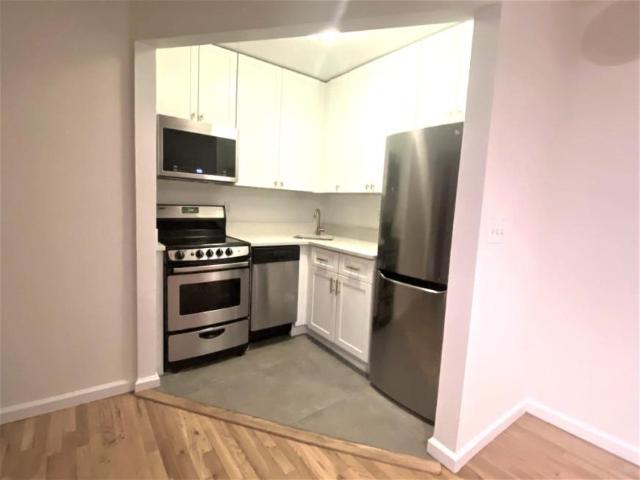 2 bedroom, New York NY 10019 LS105886620