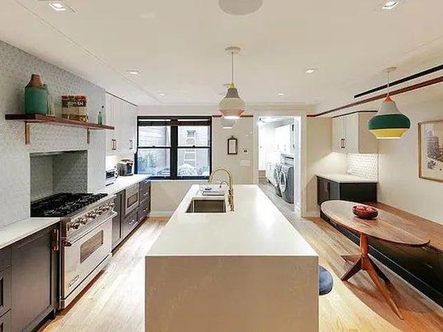 2 bedroom, New York NY 10030 92890041