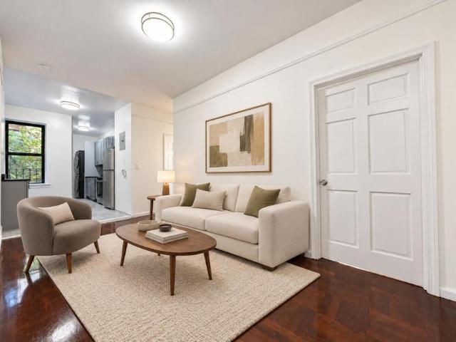 2 bedroom, New York NY 10033 106036235