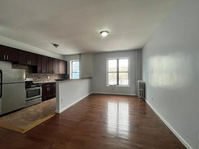 2 bedroom, New York NY 10034 105400410