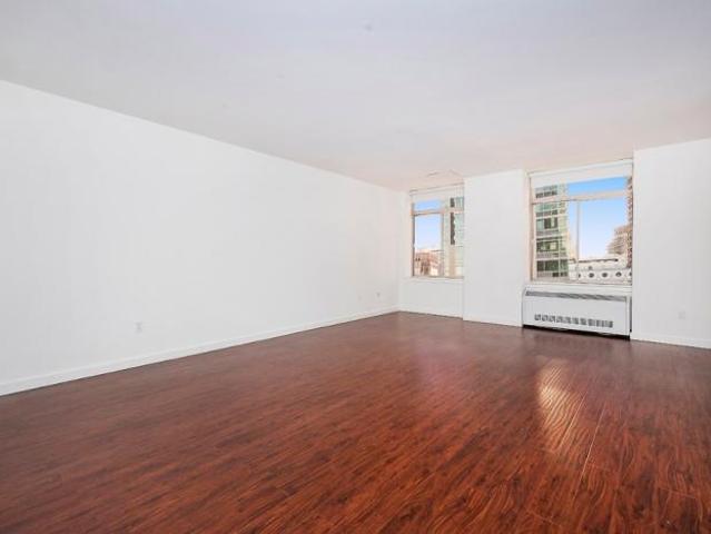 2 bedroom, New York NY 10038 42801101