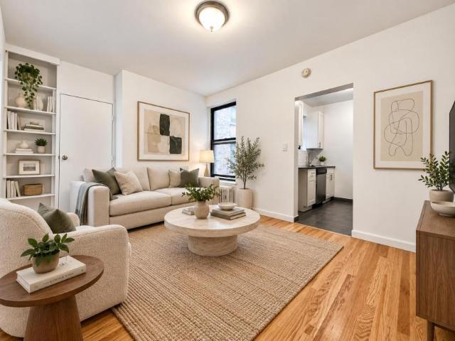 2 bedroom, New York NY 10065 105709356