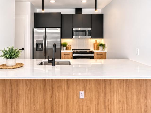 2 bedroom, Newark NJ 07105 103694157