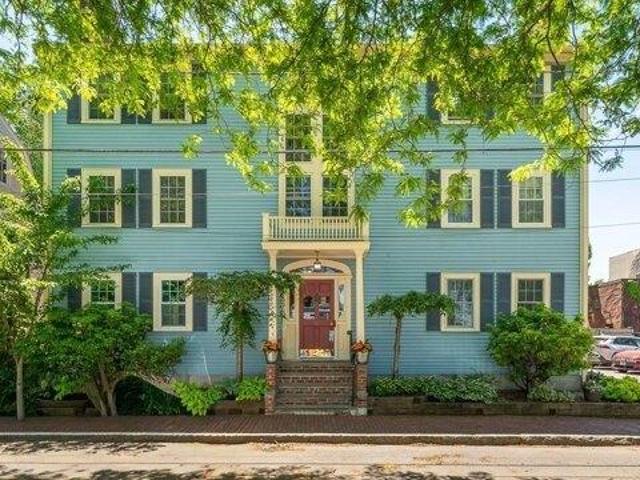 2 bedroom, Newburyport MA 01950 105440294