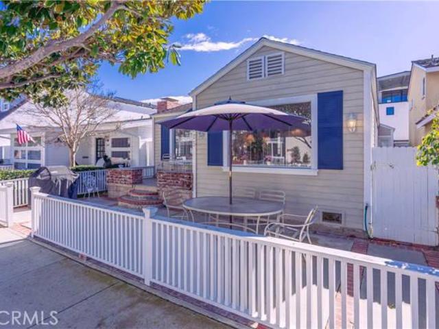 2 bedroom, Newport Beach CA 92661 106133859