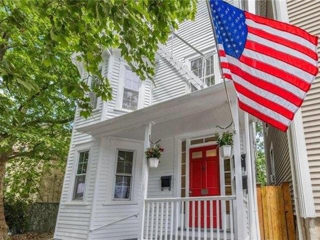 2 bedroom, Newport RI 02840 105440232