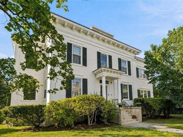 2 bedroom, Newport RI 02840 105441835
