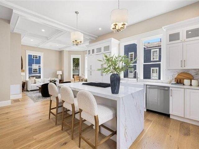 2 bedroom, Newport RI 02840 105515737