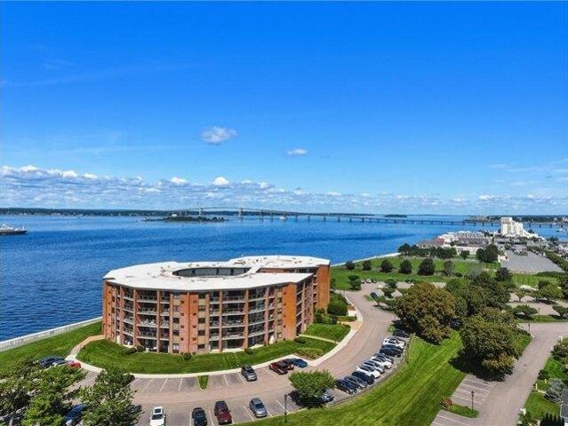 2 bedroom, Newport RI 02840 105588673