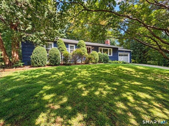 2 bedroom, Newtown CT 06470 105494587