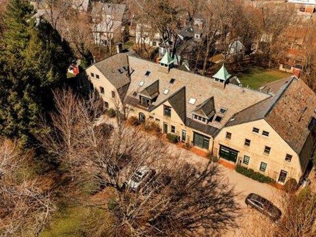 2 bedroom, Newton MA 02458 105384994