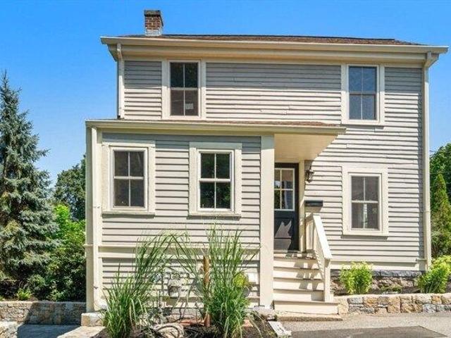 2 bedroom, Newton MA 02462 105352249