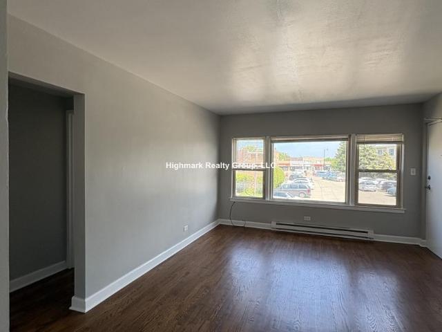 2 bedroom, Niles IL 60714 102342199