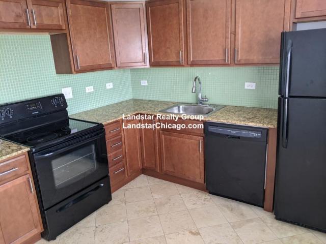 2 bedroom, Niles IL 60714 103572324