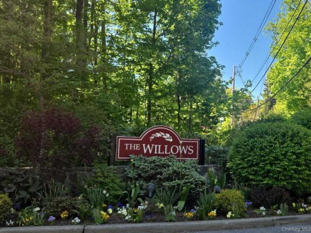 2 bedroom, NY NY 102306851