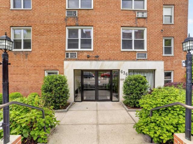 2 bedroom, NY NY 102435230