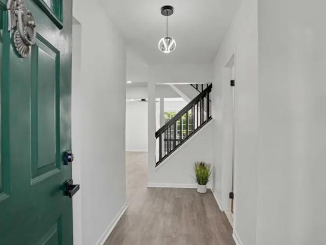 2 bedroom, NY NY 102770945