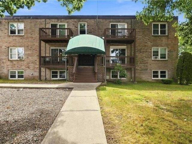 2 bedroom, Smithfield RI 02828 105442550