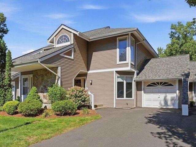 2 bedroom, Southwick MA 01077 105341441