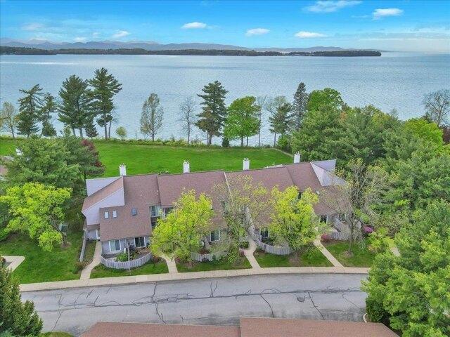 2 bedroom, South Burlington VT 05403 105441476