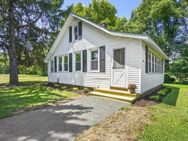 2 bedroom, South Hadley MA 01075 104568603