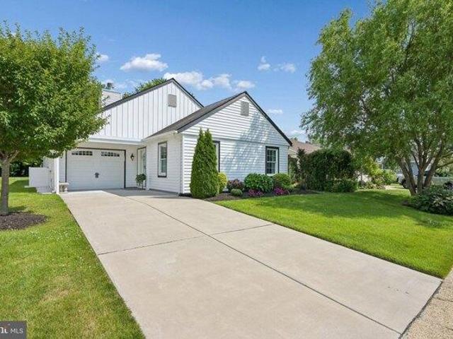 2 bedroom, Southampton NJ 08088 105206857