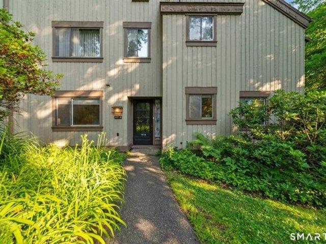 2 bedroom, Southbury CT 06488 104567180