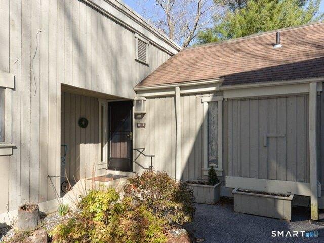 2 bedroom, Southbury CT 06488 104571280