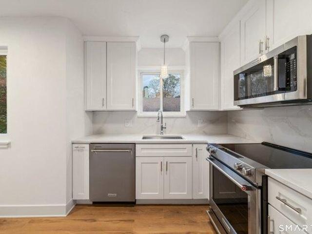 2 bedroom, Southbury CT 06488 104604998