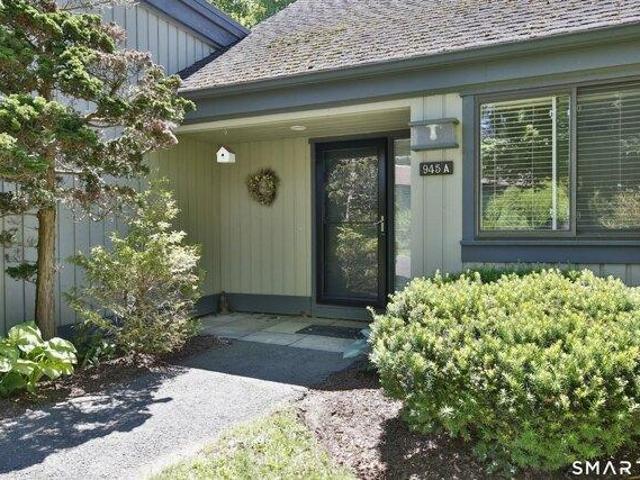 2 bedroom, Southbury CT 06488 105476248