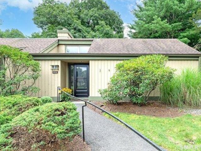 2 bedroom, Southbury CT 06488 105439324