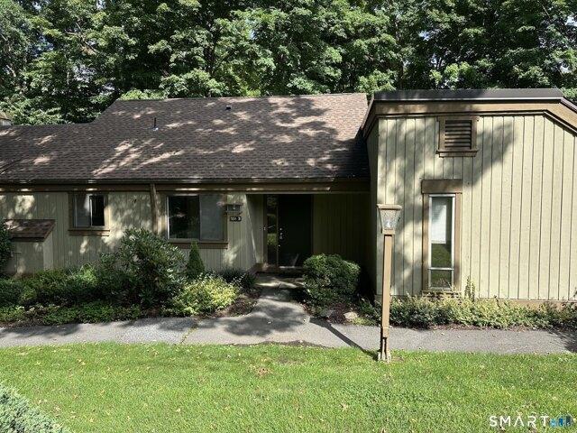 2 bedroom, Southbury CT 06488 105561977