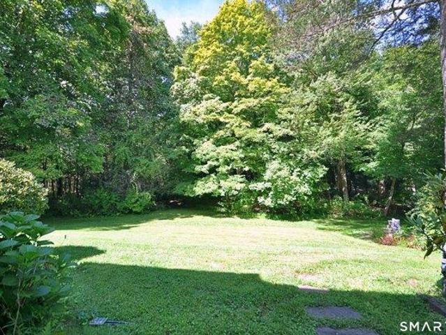2 bedroom, Southbury CT 06488 105562590