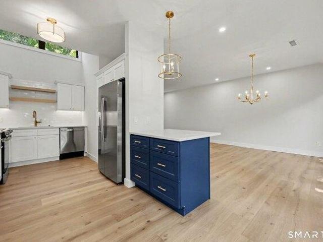 2 bedroom, Southbury CT 06488 105576772