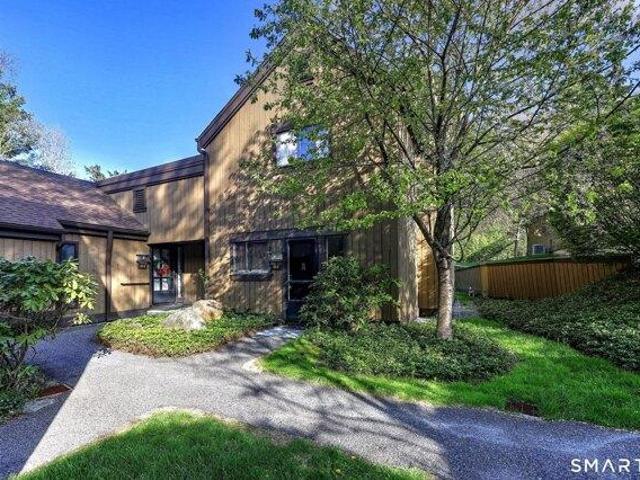 2 bedroom, Southbury CT 06488 105578901