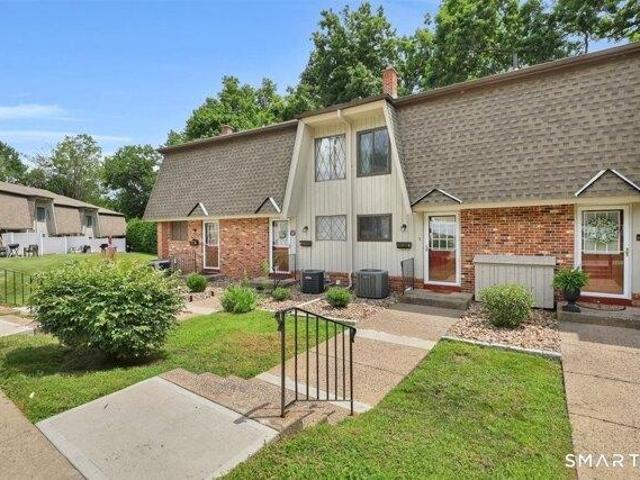 2 bedroom, Southington CT 06479 104570441