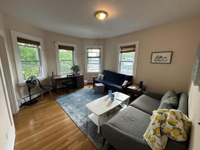 2 bedroom, Somerville MA 02143 LS99810249