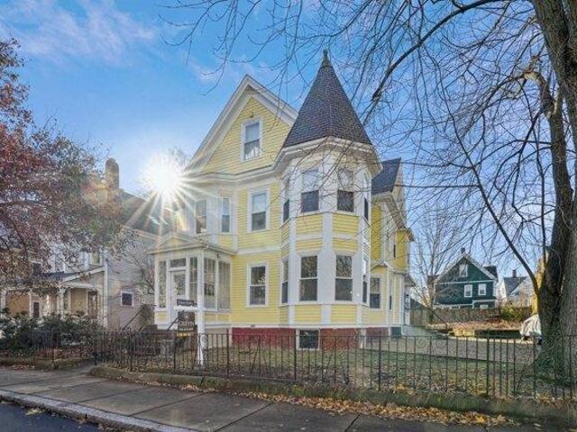 2 bedroom, Somerville MA 02144 105562689