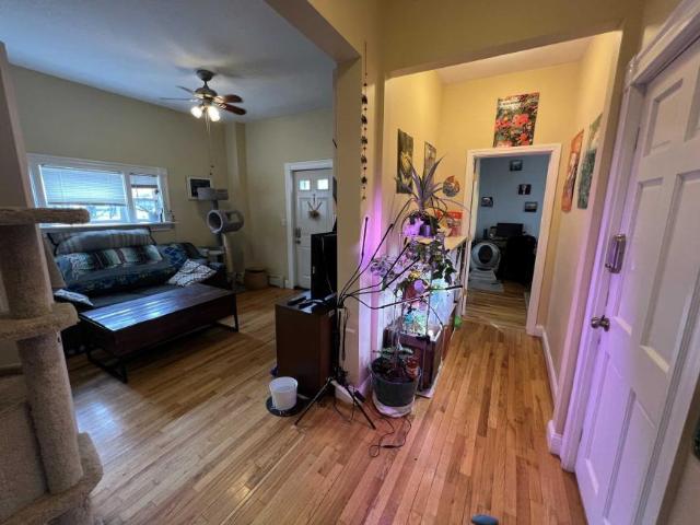 2 bedroom, Somerville MA 02144 LS98397271