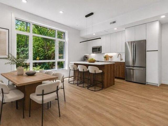 2 bedroom, Somerville MA 02145 105418378