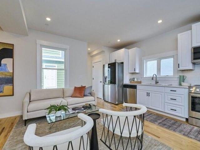 2 bedroom, Somerville MA 02145 105534083