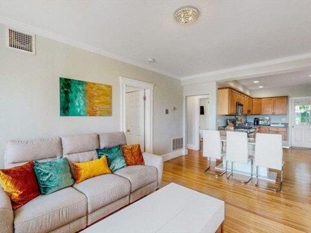 2 bedroom, Somerville MA 02145 105352600