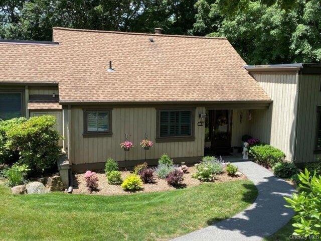 2 bedroom, Somers NY 10589 105292772