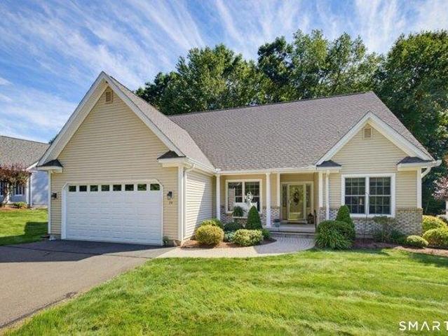 2 bedroom, Somers CT 06071 105552090