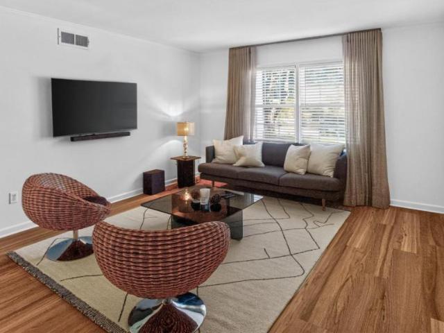 2 bedroom, Savannah GA 31405 106244279