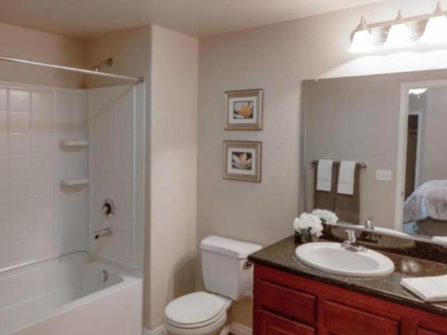 2 bedroom, Sacramento CA 95823 LS105065263