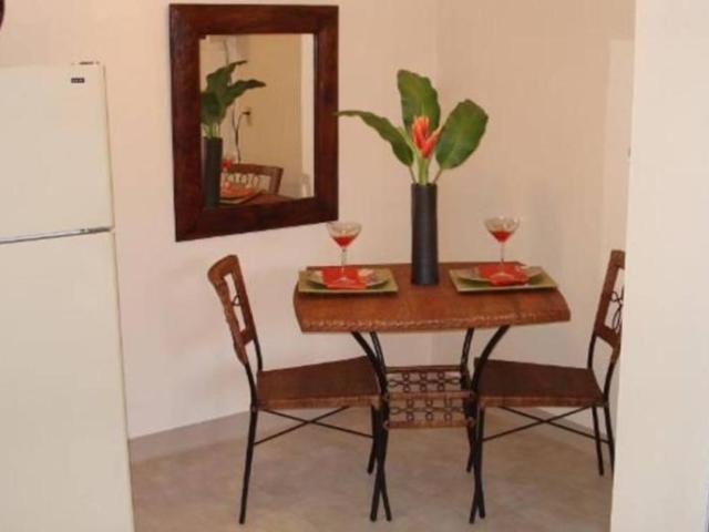 2 bedroom, Sacramento CA 95821 LS102989779