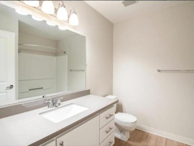 2 bedroom, Sacramento CA 95831 104883579