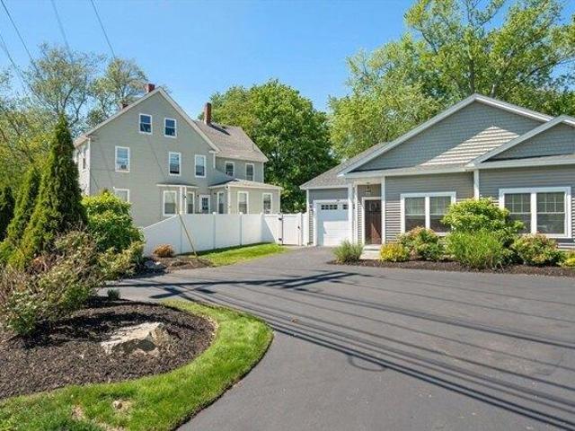 2 bedroom, Salisbury MA 01952 105614897