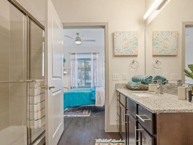 2 bedroom, San Antonio TX 78233 105856271